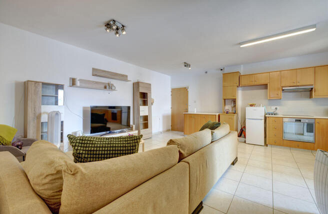 Lounge Kitchen