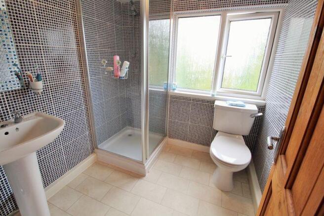 Shower Room (1...
