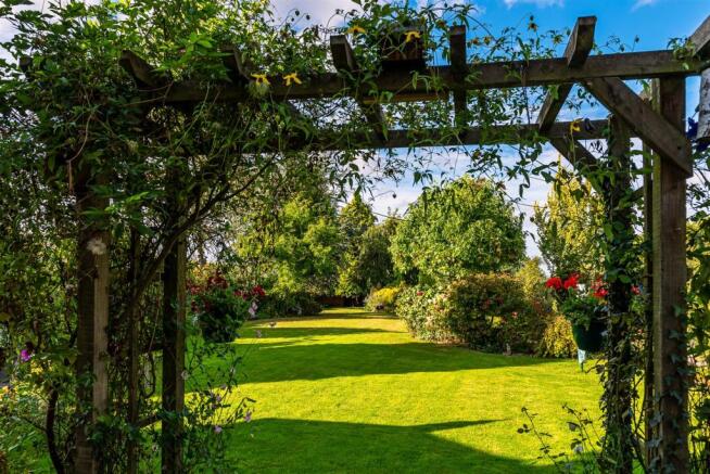GARDEN