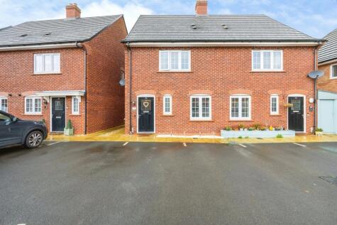 Milton Crescent, Stewartby, Bedford