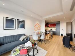 Flat 1607, 123 Defoe House, City Island Way, London E14 0TW