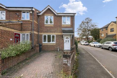 Burket Close, Southall, Norwood Green