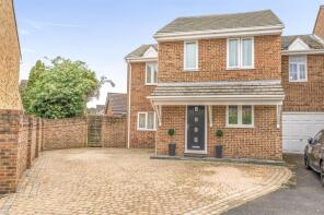 11, Embassy Close, Darland, Gillingham ME7 3EN