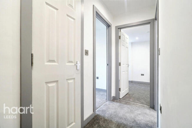 1 bed Apartment for sale Image 8