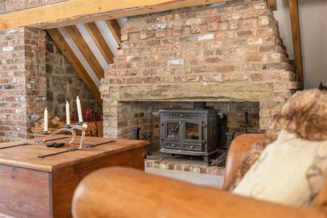 Overfield Lodge Sitting Room-3.jpg