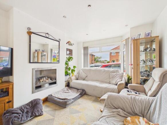 3 bed Semi-Detached for sale Image 8