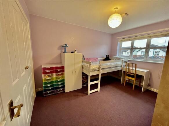 BEDROOM 2