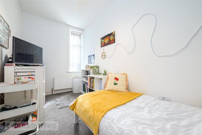 4 bed Terraced for sale Image 12