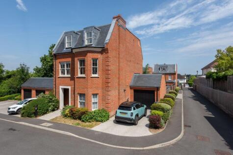Stableford Close, Purley Downs Road, Sanderstead