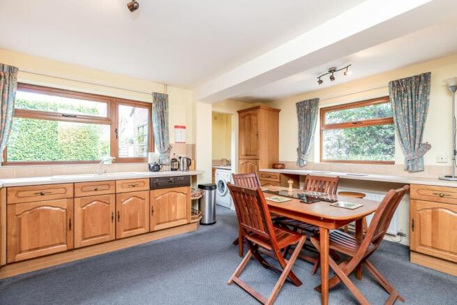 Kitchen/breakfast ro