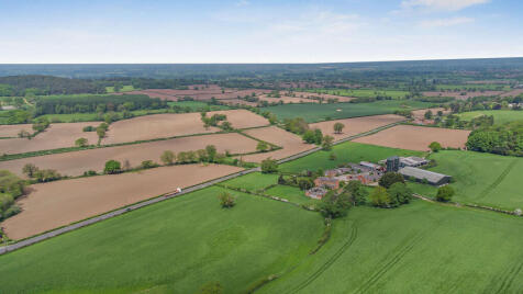 Oak Farm, Broxton