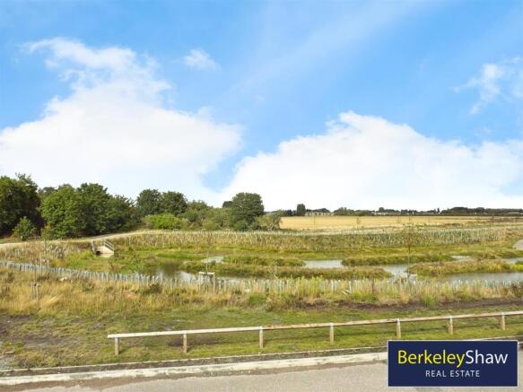 ec83cdc3--4D8B-8C85-C3C3138BC400-87113-00000D49222