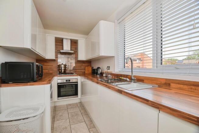 3 bed End of Terrace for sale Image 6