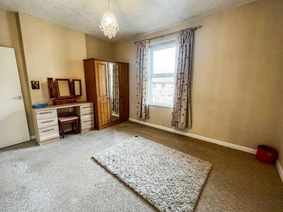 Bedroom One2.jpg