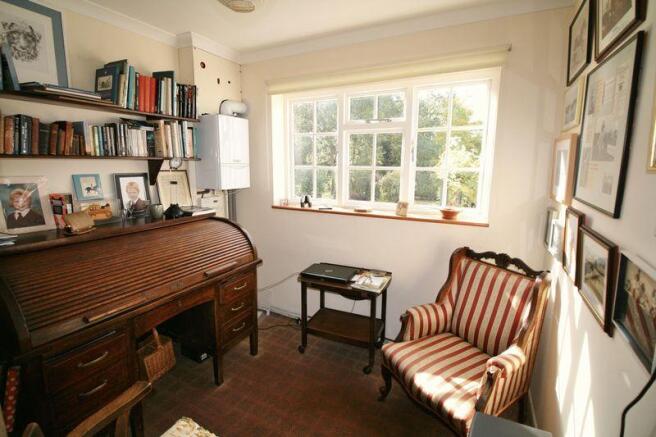 Bedroom/office