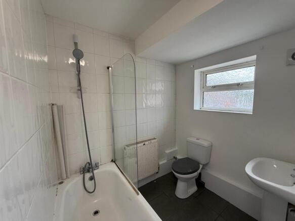 57a rec bath.jpeg