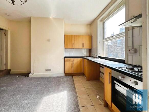 2 bed Terraced to rent Image 11