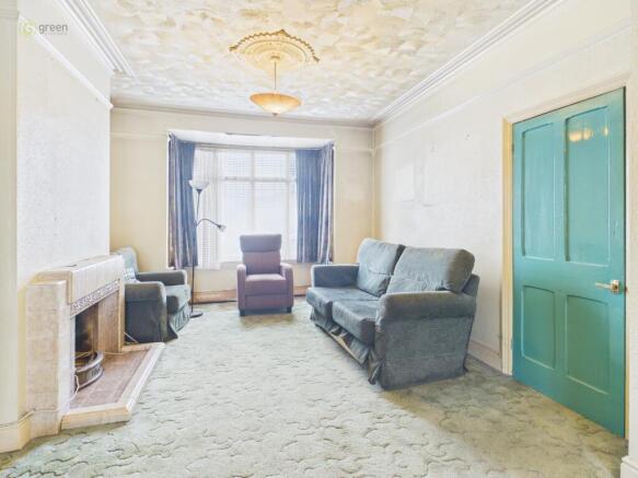 cam05459g0pr0164still026