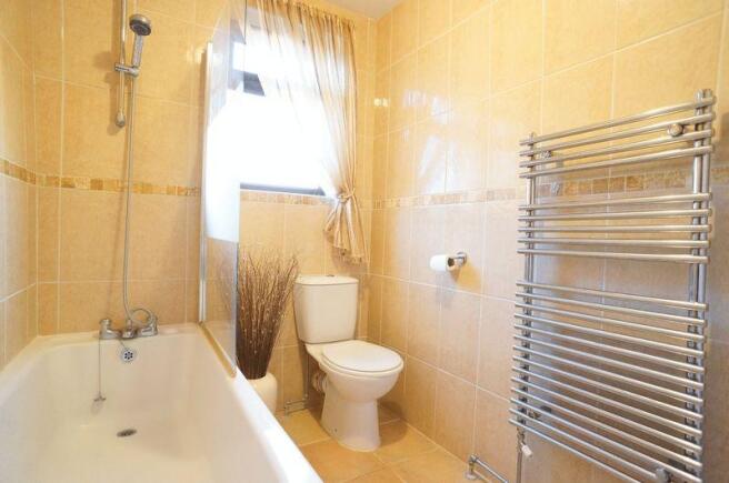 FAMILY BATHROOM.