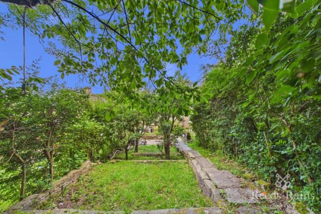 3 bed Terraced for sale Image 6