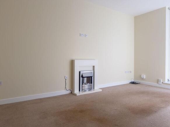2 bed Terraced for sale Image 6