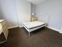 92, Cairnfield Avenue, London NW2 7PE