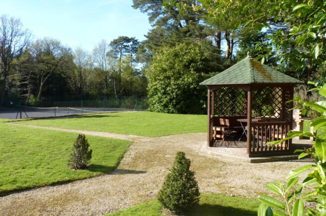 Communal Grounds