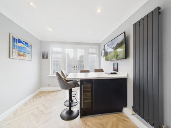 3 bed Semi-Detached for sale Image 9