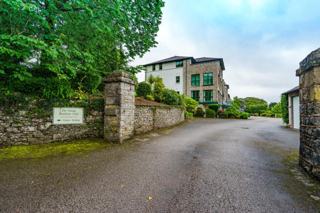 Owner Entrance