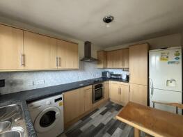 1, Plumstead Avenue, Bradwell Common, Milton Keynes MK13 8AE