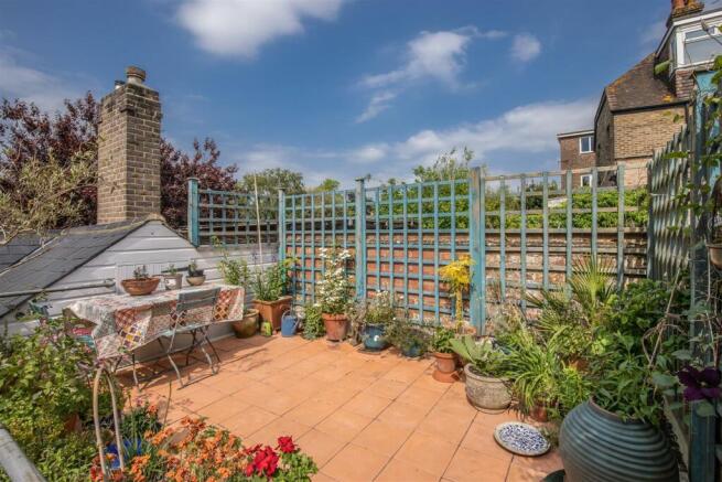 7 Southover High Street-9.jpg
