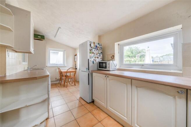 Newport Road, Magor, Caldicot, Monmouthshire, NP26 photo 4