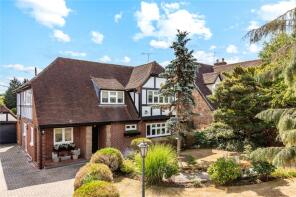 Dark Spinney, Tysea Hill, Stapleford Abbotts, Romford RM4 1JP