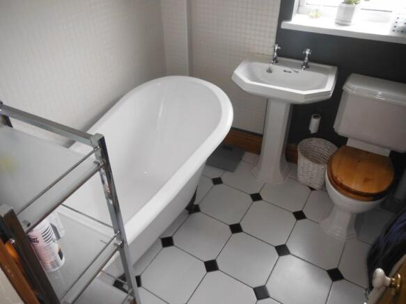 Photo 9