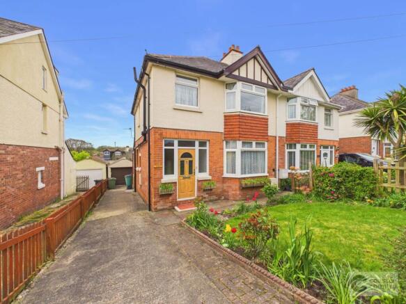 3-bed semi-detached on Paynsford Road, Newton Abbot, TQ12, £300,000