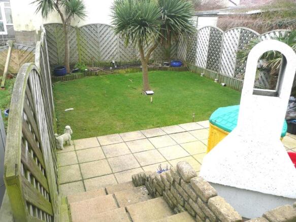 Photo 12