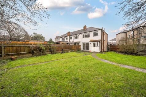 Woodhouse Avenue, Perivale, Greenford