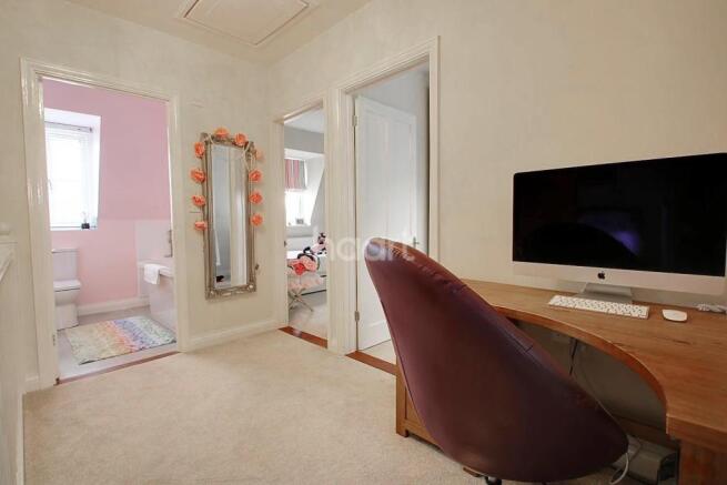 Photo 14