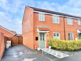 32, Woodpecker Way, Frinton-on-sea CO13 0GL