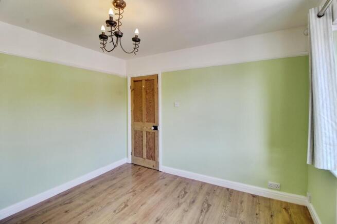 3 bed Terraced for sale Image 6