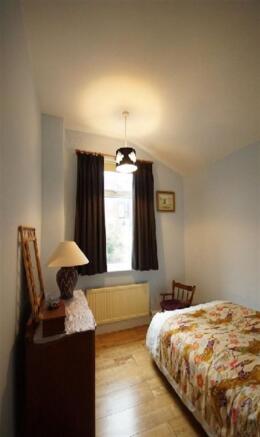 Photo 10