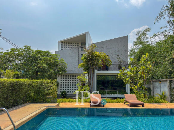 2 Bedroom Villa For Sale - Sangkat Siem Reap, Siem Reap