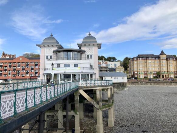 Penarth Pavilion 1.jpg