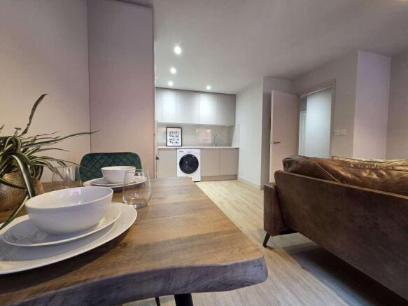 apt_3_20_westfield_terrace