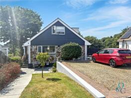 29, Tremena Gardens, St. Austell PL25 5QH