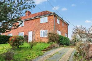 12, Heath View, Saxmundham IP17 3AT
