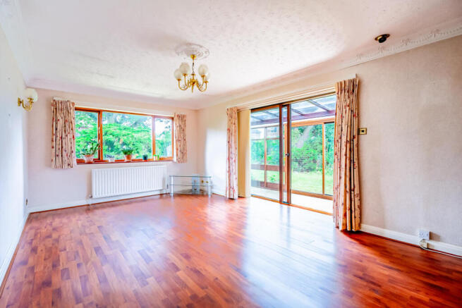 3 bed Detached Bungalow for sale Image 8