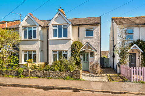 Edward Road, Farnham, Surrey, GU9