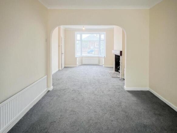 3 bed Semi-Detached for sale Image 6