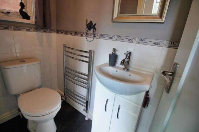 downstairs wc